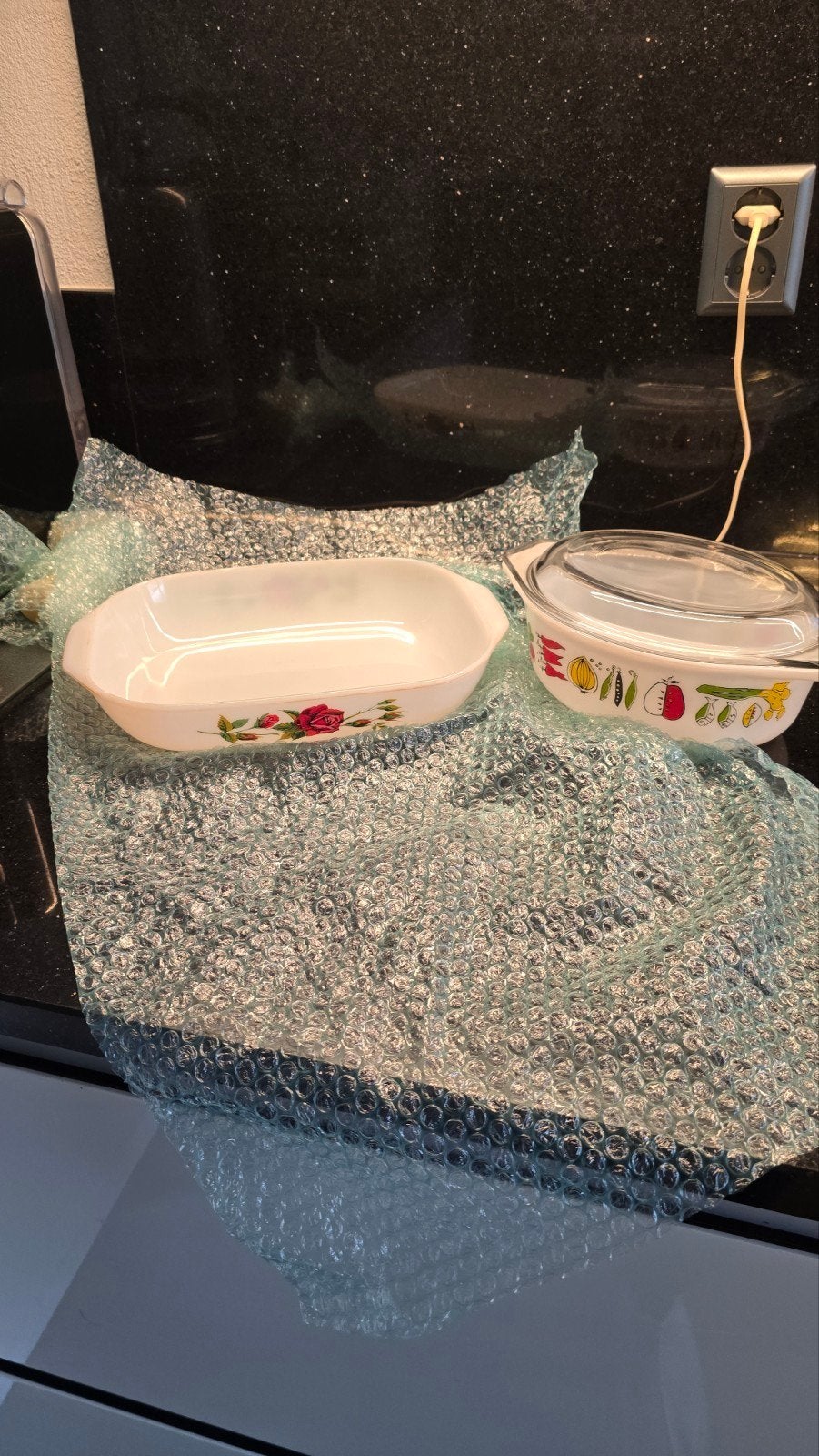 Vintage Pyrex Ovenschalen Set: Rozen & Groenten Design, Ophalen