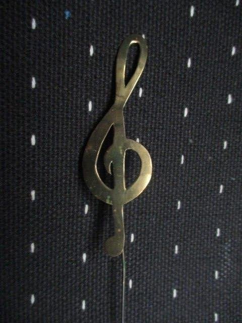 Hoedenspeld muzieksleutel, messing 15 cm lang, Ophalen of Verzenden, Nieuw