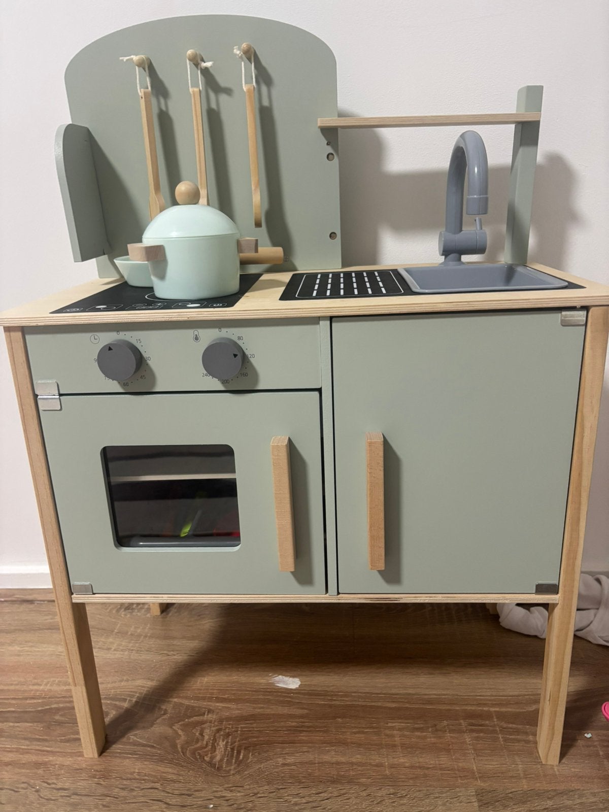 Keuken voor kinderen, Ophalen, Zo goed als nieuw