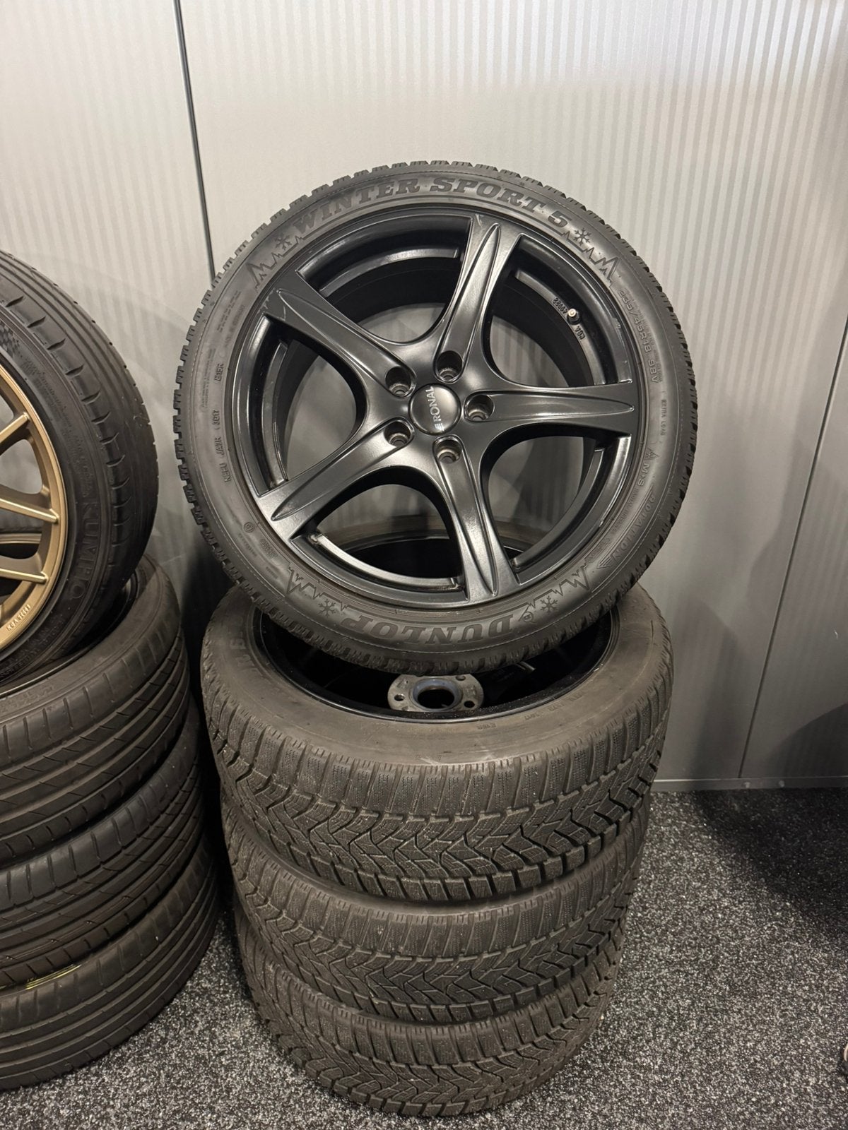 Ronal velgen met Dunlop Winterset, Auto-onderdelen, Banden en Velgen, Ophalen, 18 inch, Gebruikt, Banden en Velgen