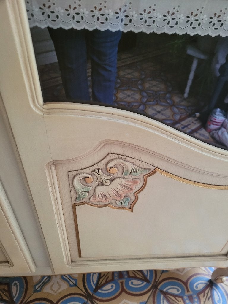 Vintage vitrinekast met 2 deuren, Ophalen, Heikant 21 Kaatsheuvel, Met deur(en), 100 tot 150 cm
