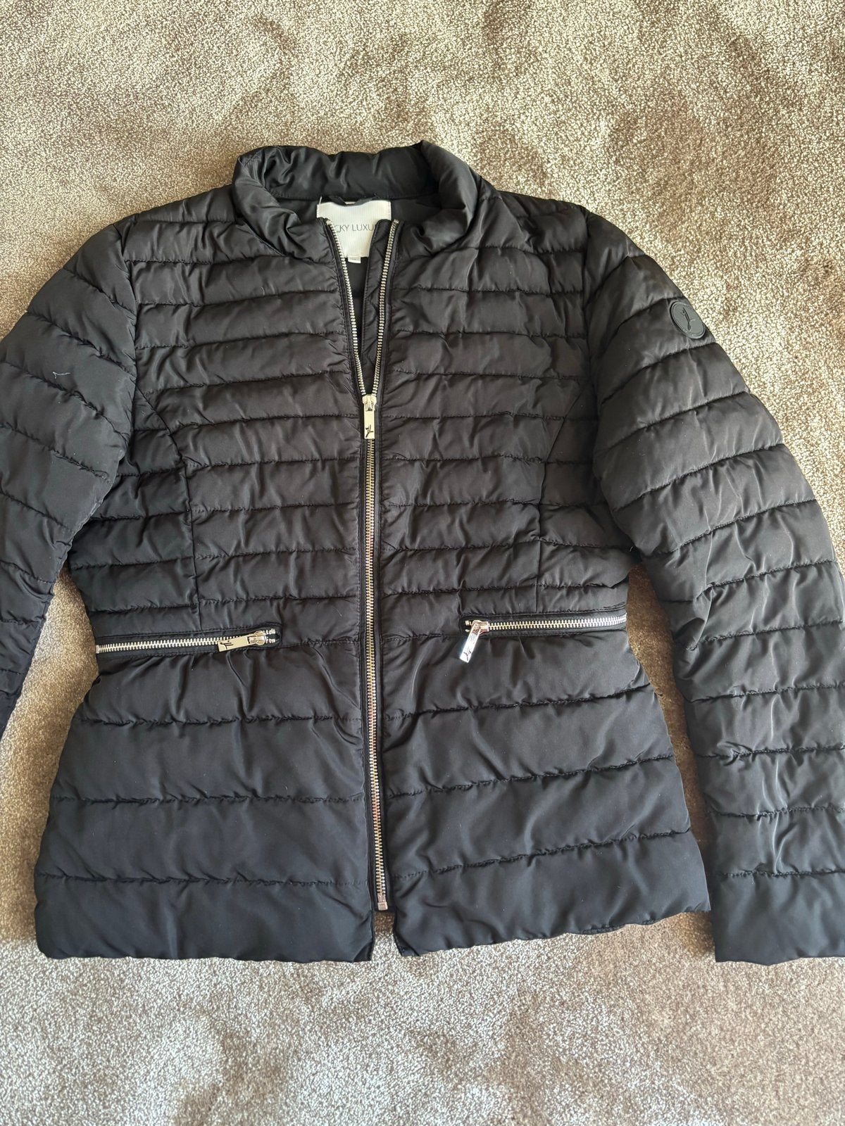 Jacky Luxury Donsjack/Tussenjasje Maat M Zwart, Ophalen, Zo goed als nieuw, Maat 38/40 (M), Zwart