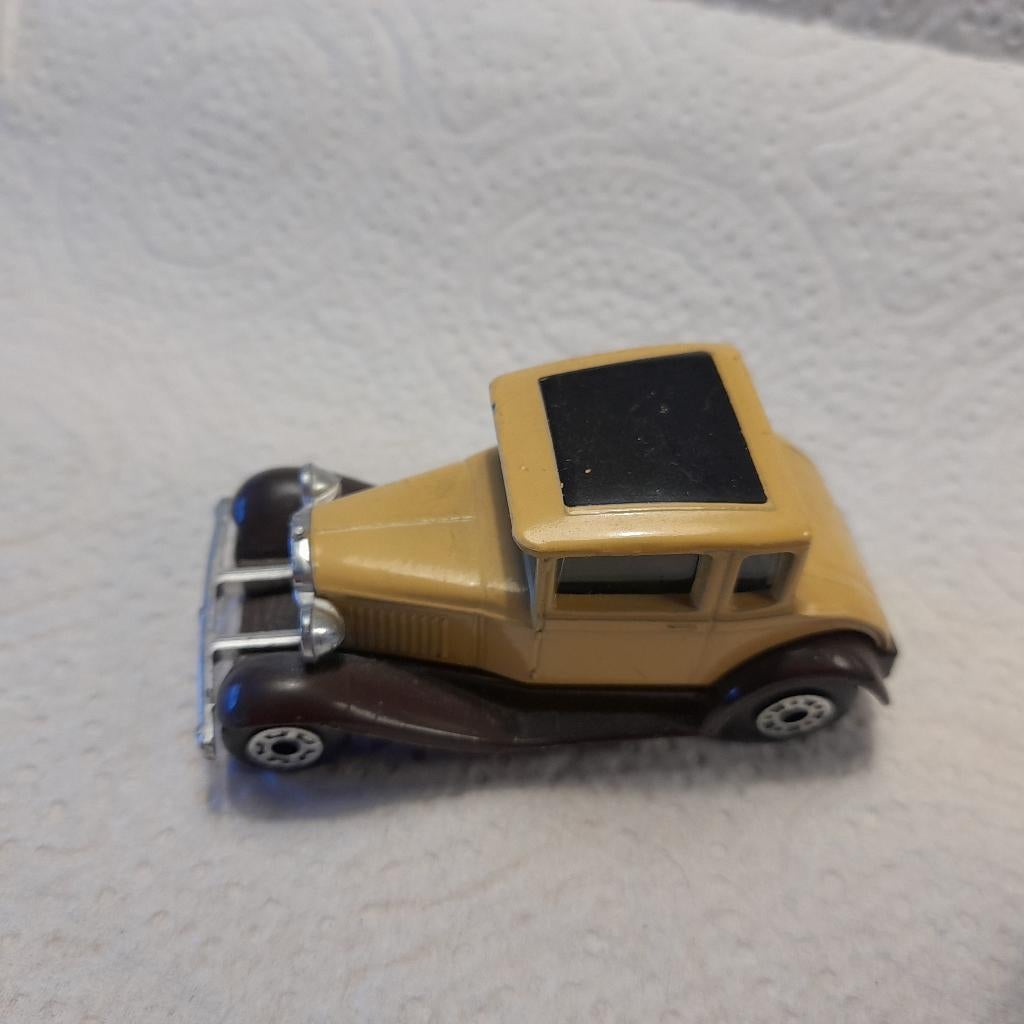 Matchbox Ford Model A saloon, Hobby en Vrije tijd, Modelauto's | Overige schalen, Zo goed als nieuw, Auto, Ophalen of Verzenden