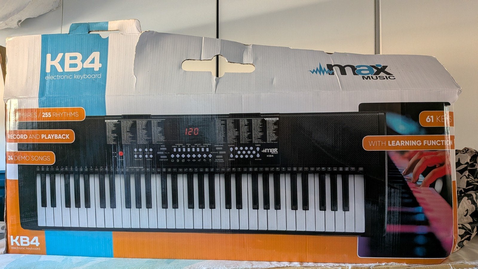Max Music KB4 keyboard set, compleet met krukje, Ophalen, Zo goed als nieuw, 61 toetsen, Overige merken