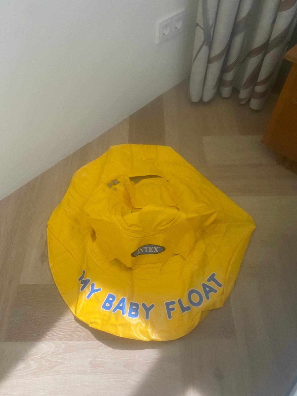 Intex Babyfloat, Ophalen, Zo goed als nieuw, Jongetje of Meisje, Zwem-accessoire