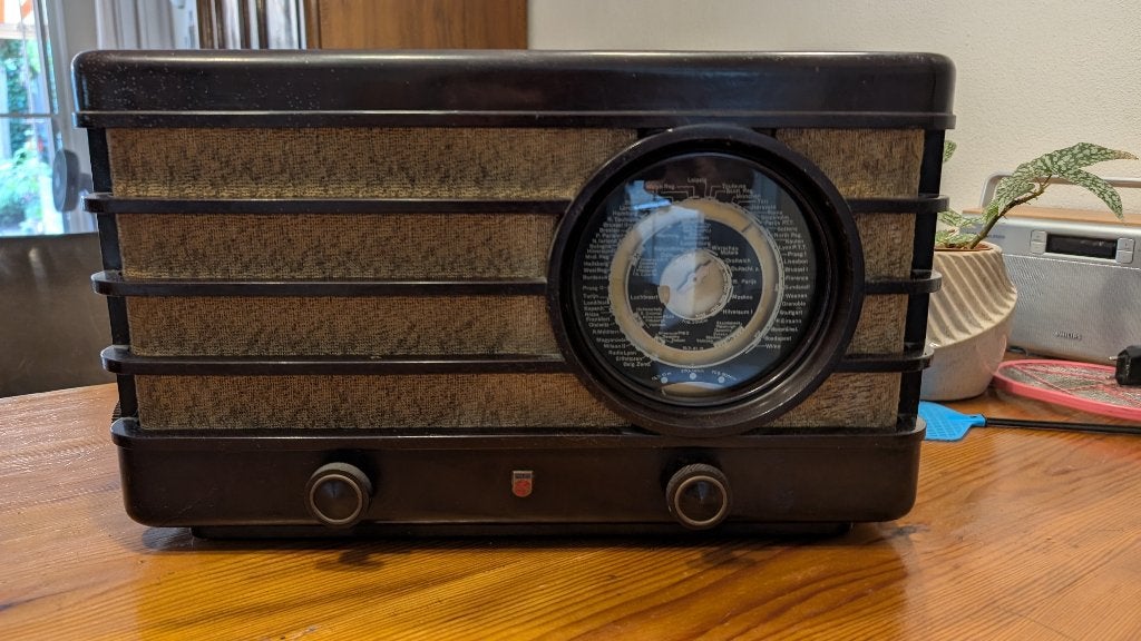 Oude Philips Radios, Ophalen