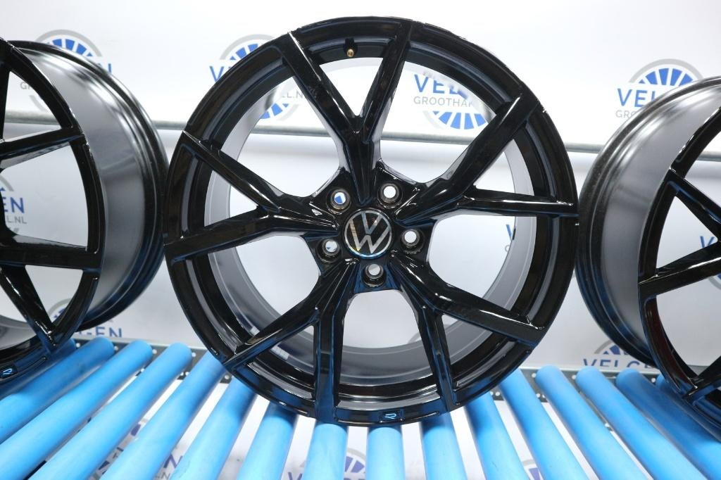 19-inch originele VW Golf Estoril R-Line lichtmetalen velgen, 19 inch, Velg(en), -, -