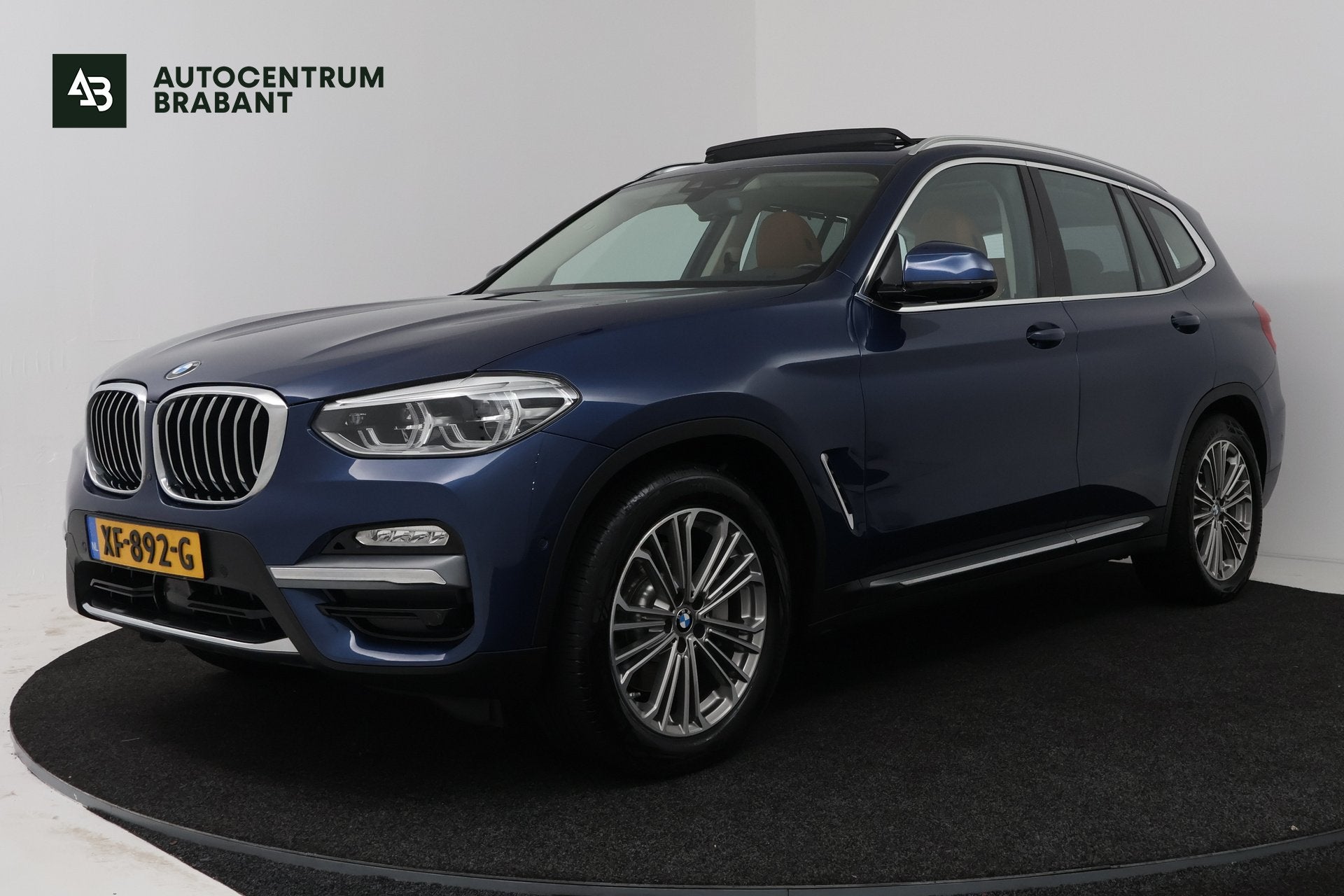 BMW X3 xDrive30i High Executive (PANORAMADAK, TREKHAAK,STOEL, Automaat, 1998 cc, Gebruikt, Euro 6