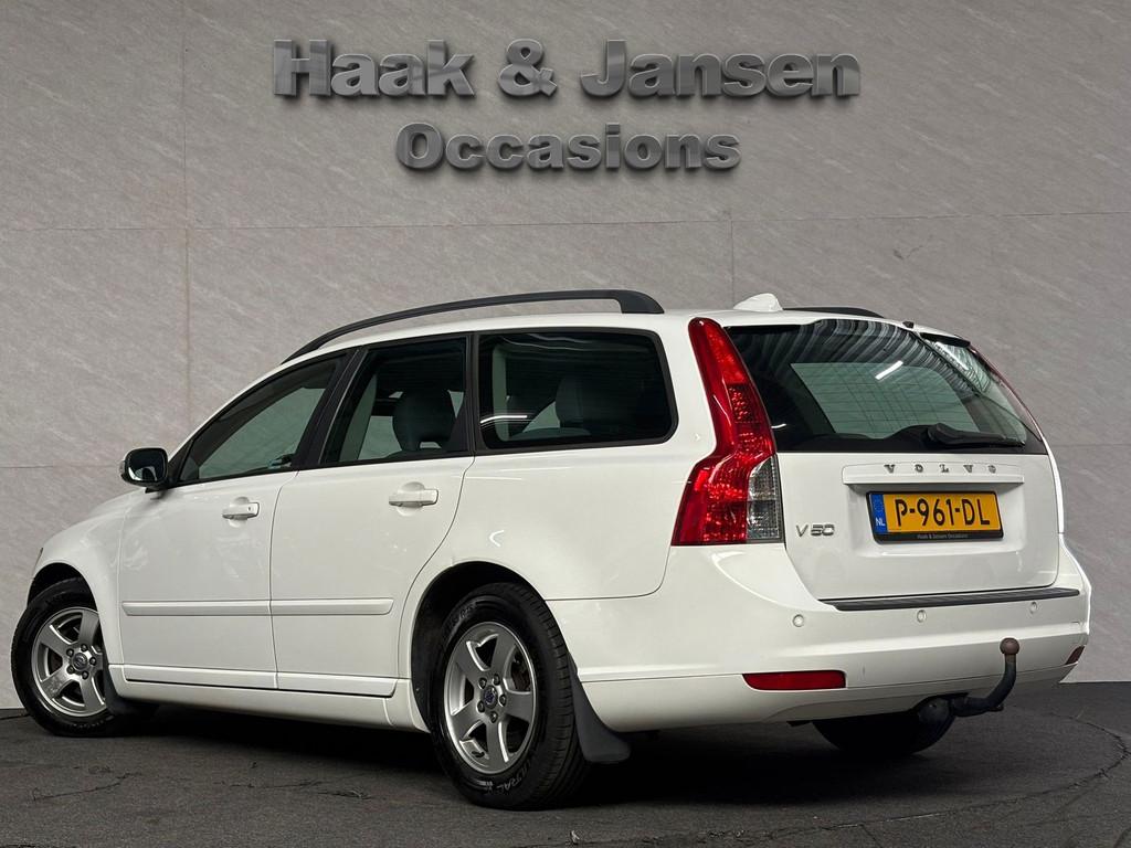 Volvo V50 1.8F - Cruise - Radio - Airco - Lage Km stand!, Auto's, Volvo, Voorwielaandrijving, 1272 kg, 125 pk, Gebruikt