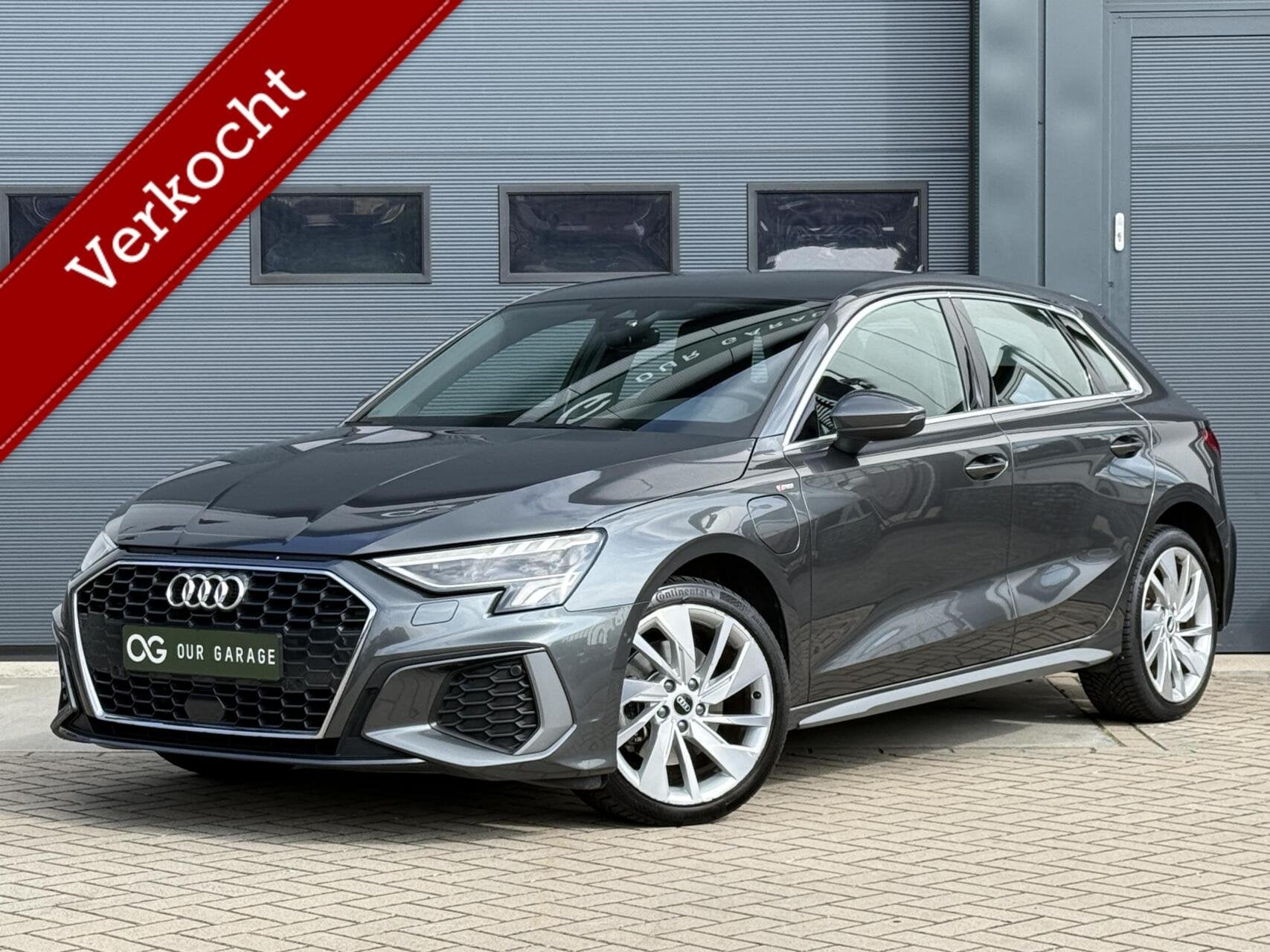 Audi A3 Sportback 40 TFSI e S-Line|ACC|CarPlay|Virtual|Keyle, Stof, Gebruikt, 4 cilinders, 71 km/l
