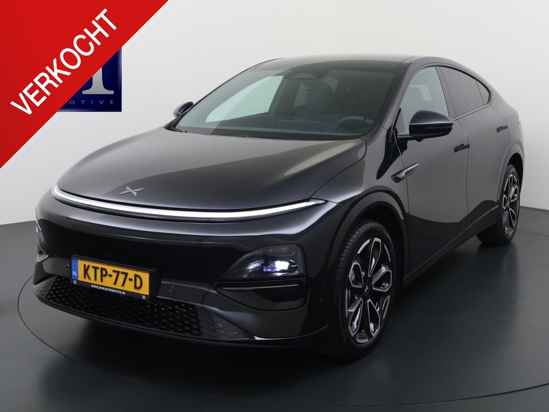 XPENG G6 AWD Performance 80.8 kWh VAN:54.900,- VOOR:50.877,-, Auto's, Automaat, Gebruikt, Zwart, Verwarmde buitenspiegels