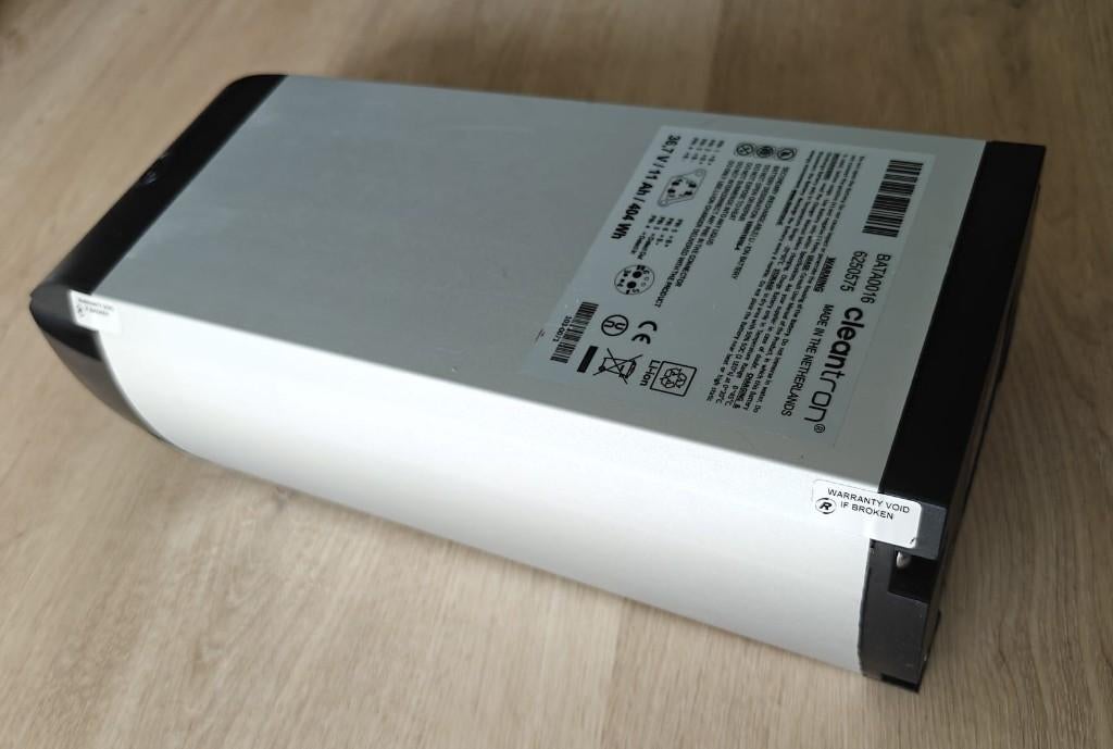 Van Raam nieuwe accu fietsbatterij met oplader, Ophalen of Verzenden, Nieuw