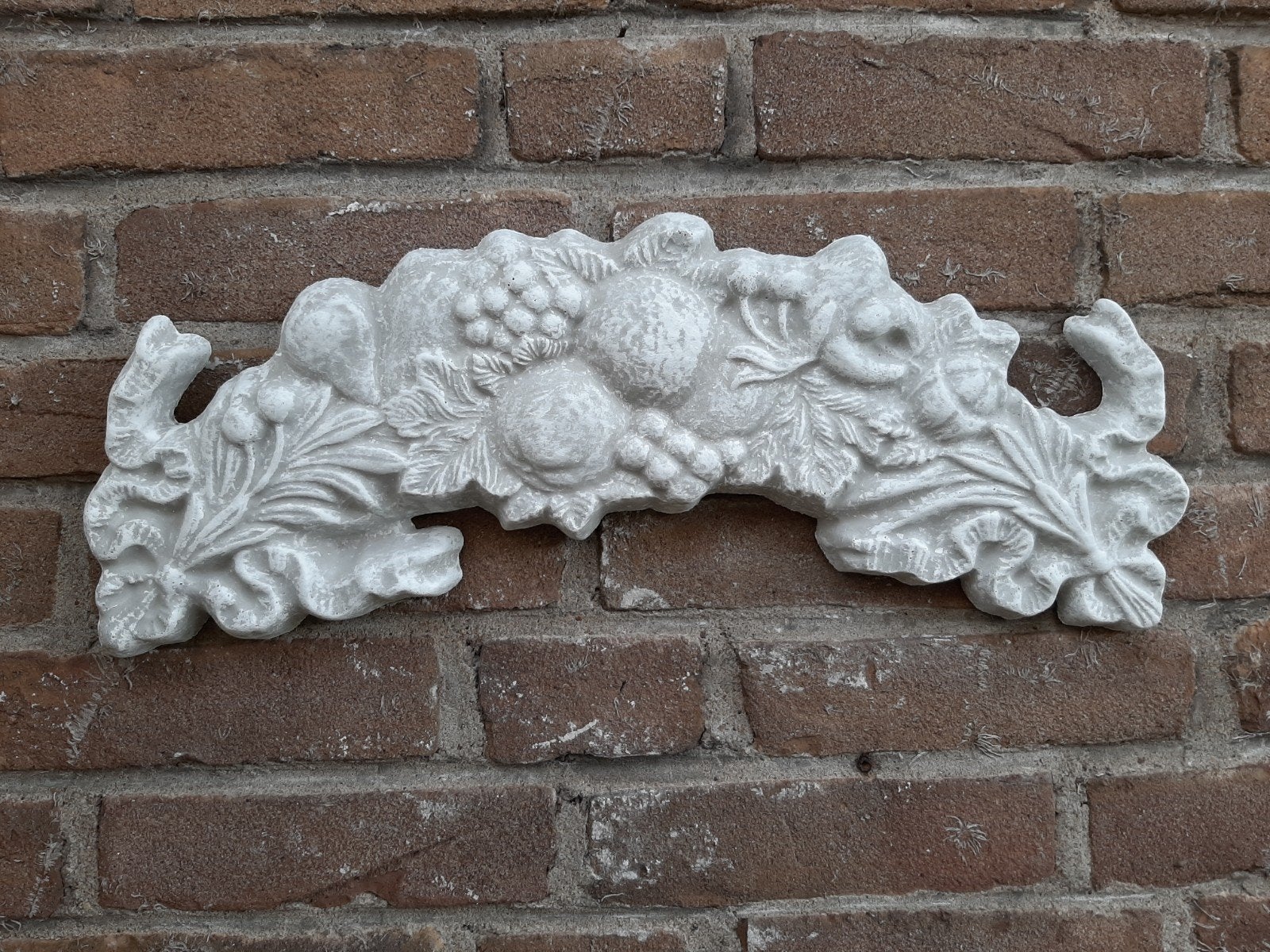 Fruit guirlande wanddecoratie betonnen beeld tuinbeeld beton, Ophalen of Verzenden
