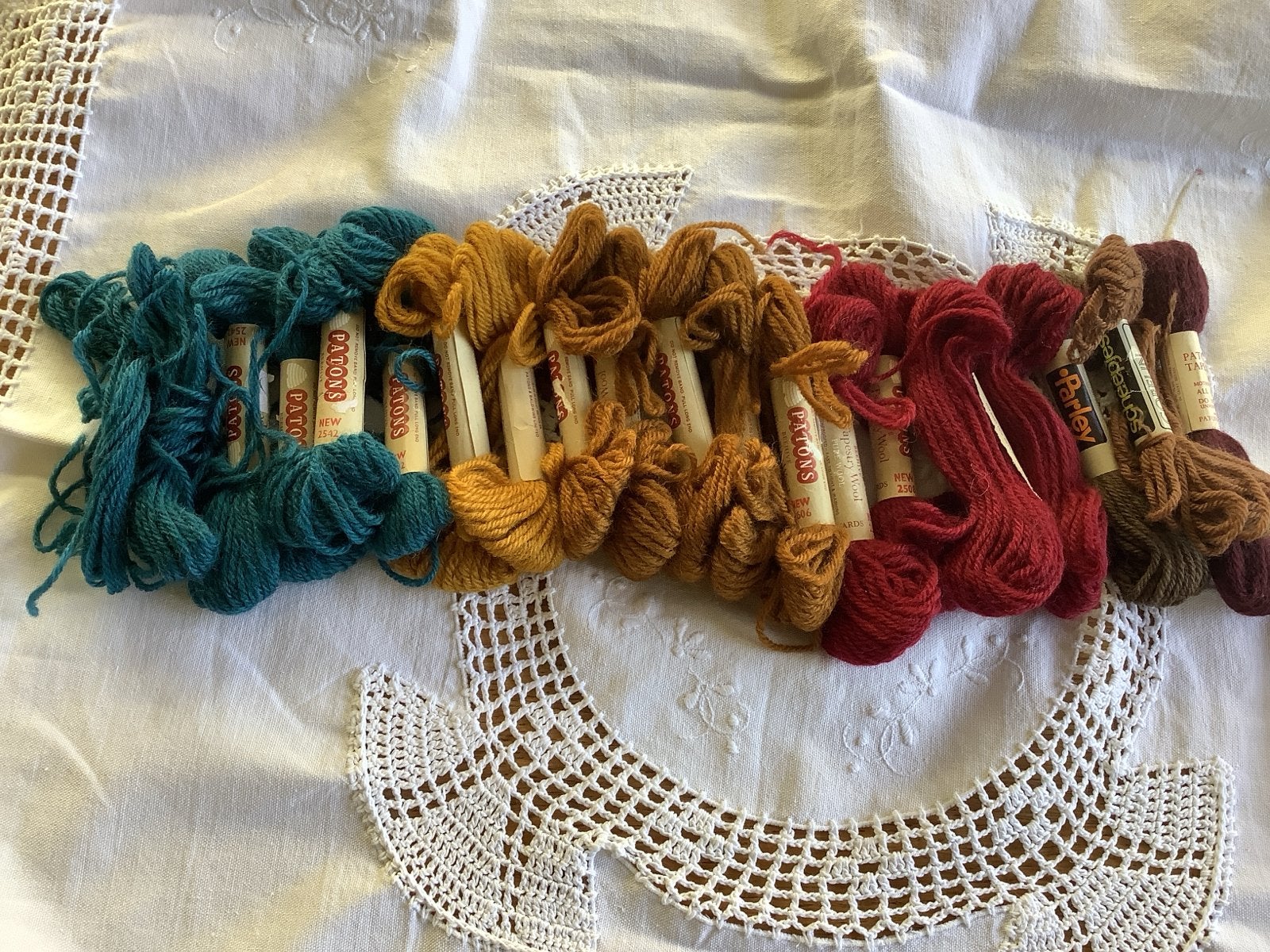 Vintage Patons en Parley wol - Diverse kleuren, Ophalen of Verzenden, Gebruikt, Breien of Haken, Wol of Garen