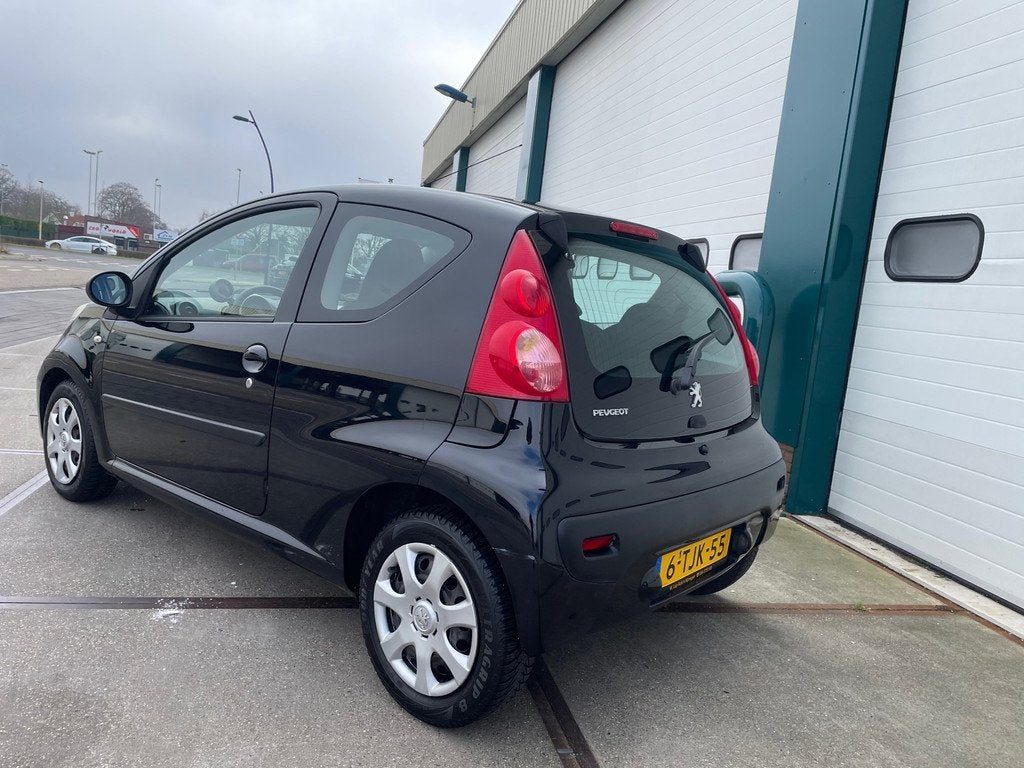 Peugeot 107 1.0-12V XR Airco!, Auto's, Peugeot, Stof, Gebruikt, Zwart, Bedrijf