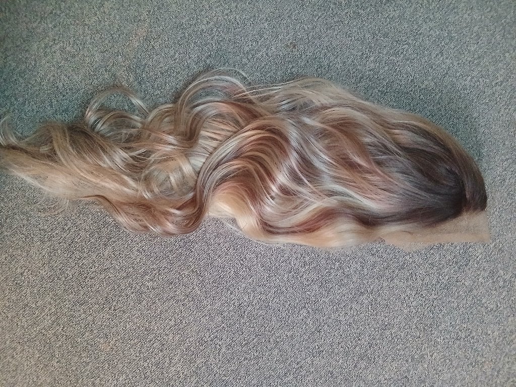 Lace wig Nieuw! As blond met lowlights, Ophalen of Verzenden, Nieuw, Pruik of Haarverlenging