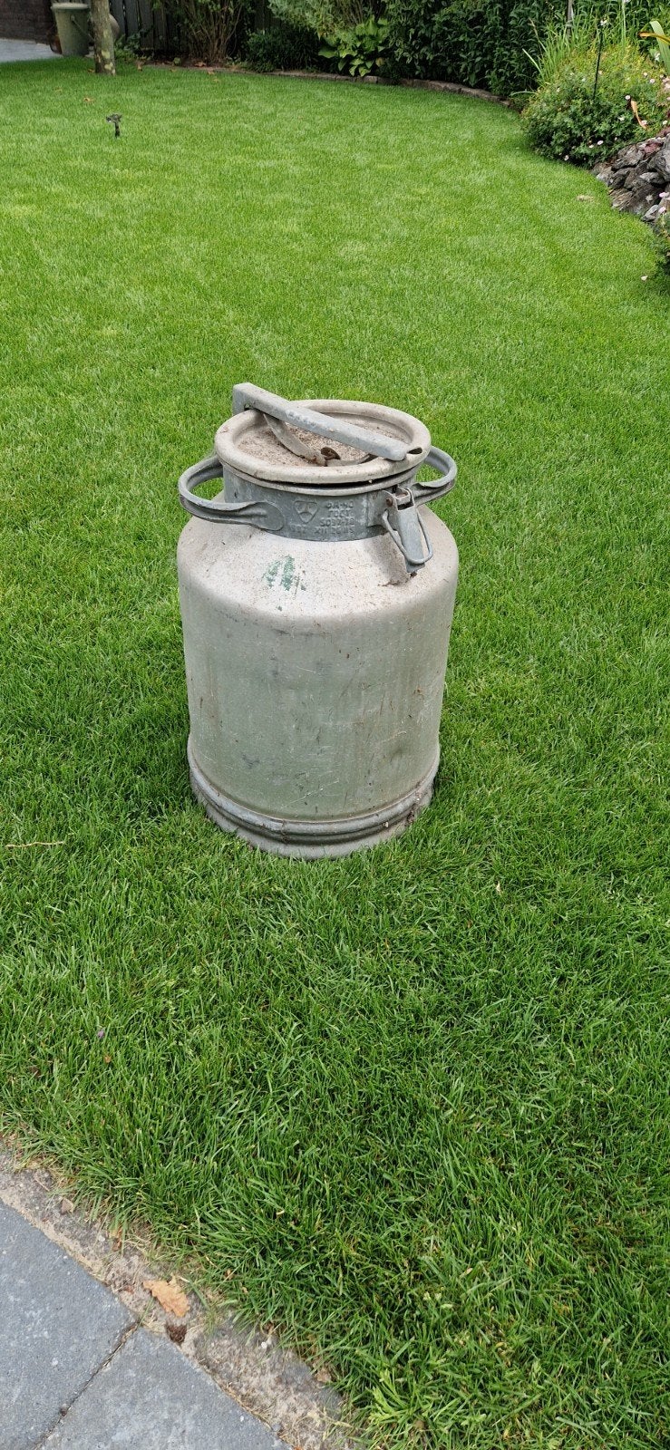 Oude aluminium melkbus - decoratief en authentiek, Ophalen