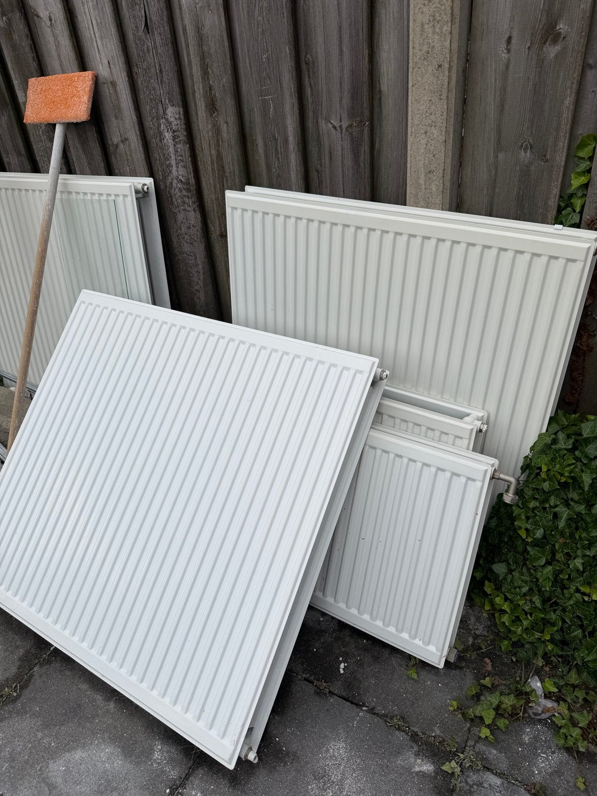 Gratis radiatoren direct op te halen, Doe-het-zelf en Verbouw, Verwarming en Radiatoren, Ophalen, Gebruikt, Radiator