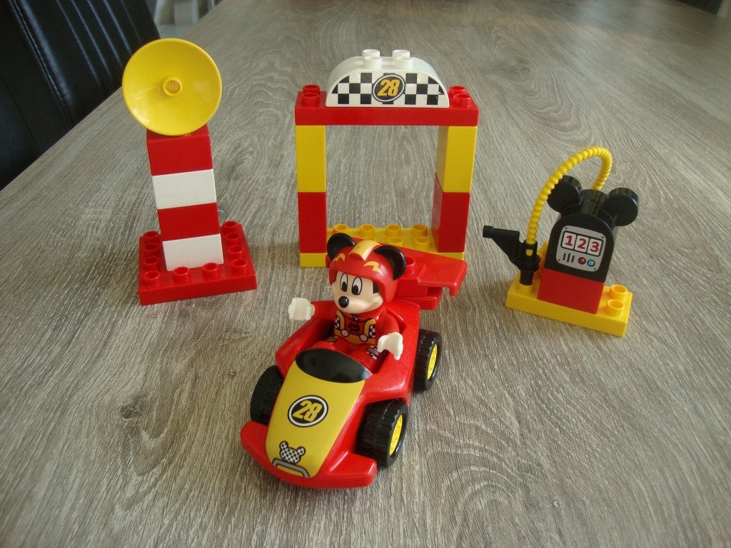 DUPLO Mickey's Racewagen, Compleet, Ophalen of Verzenden, Zo goed als nieuw, Complete set