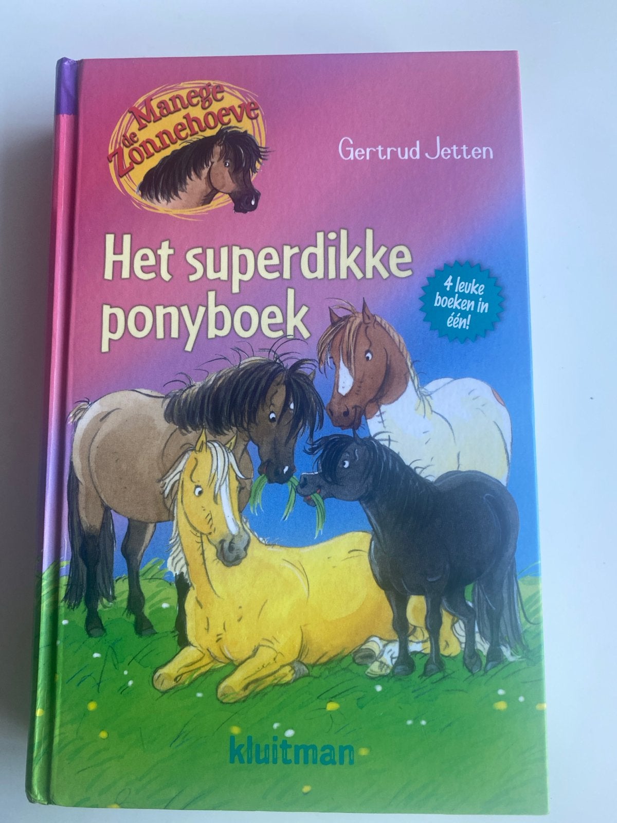Het superdikke ponyboek - Manege Zonnehoeve, Ophalen of Verzenden, Zo goed als nieuw, Fictie algemeen