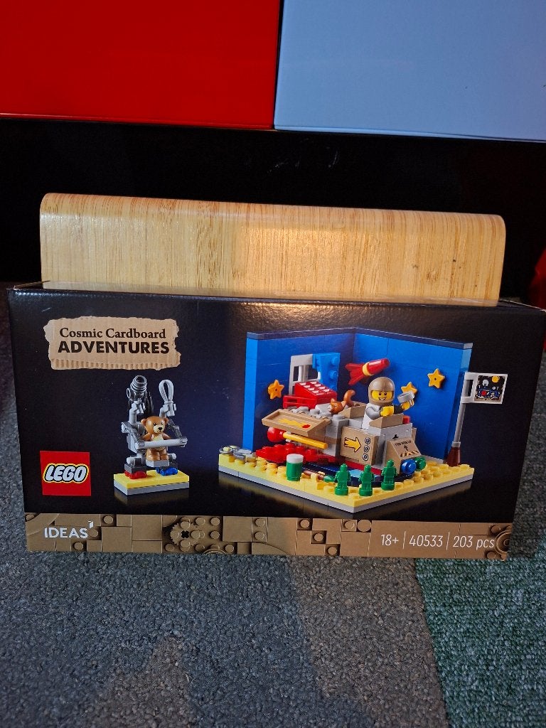 LEGO Ideas 40533 Cosmic Cardboard Adventures, Nieuw, Ophalen of Verzenden, Ideas, Complete set
