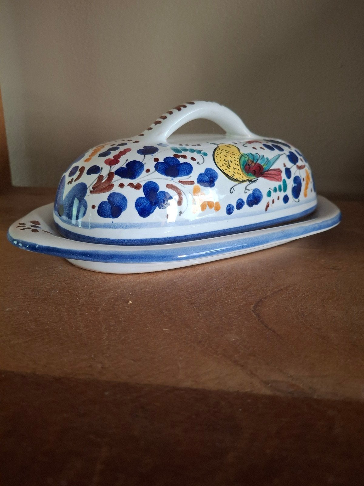 Handgeschilderde botervloot uit Siena, Italië, Ophalen