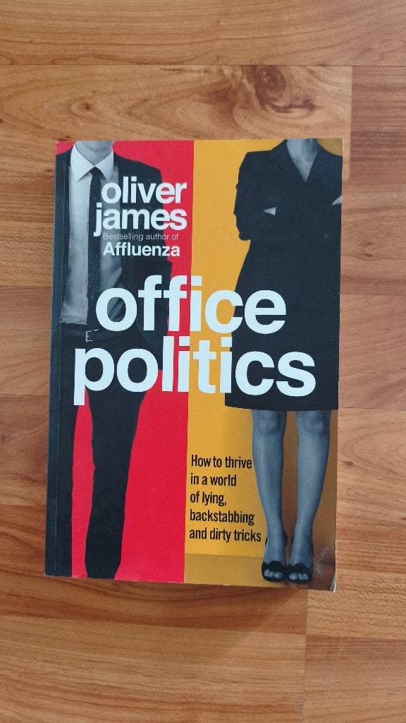 Office politics - Oliver James, Boeken, Ophalen of Verzenden, Alpha, Gelezen, Overige niveaus