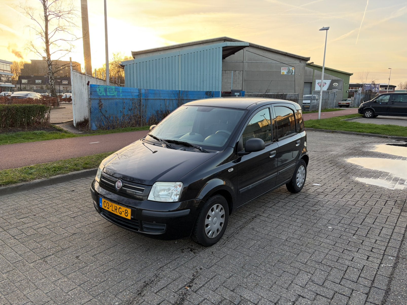 Fiat panda 1.2 benzine 5 deurs zwart, Auto's, Voorwielaandrijving, Euro 5, 15 km/l, 40 €/maand