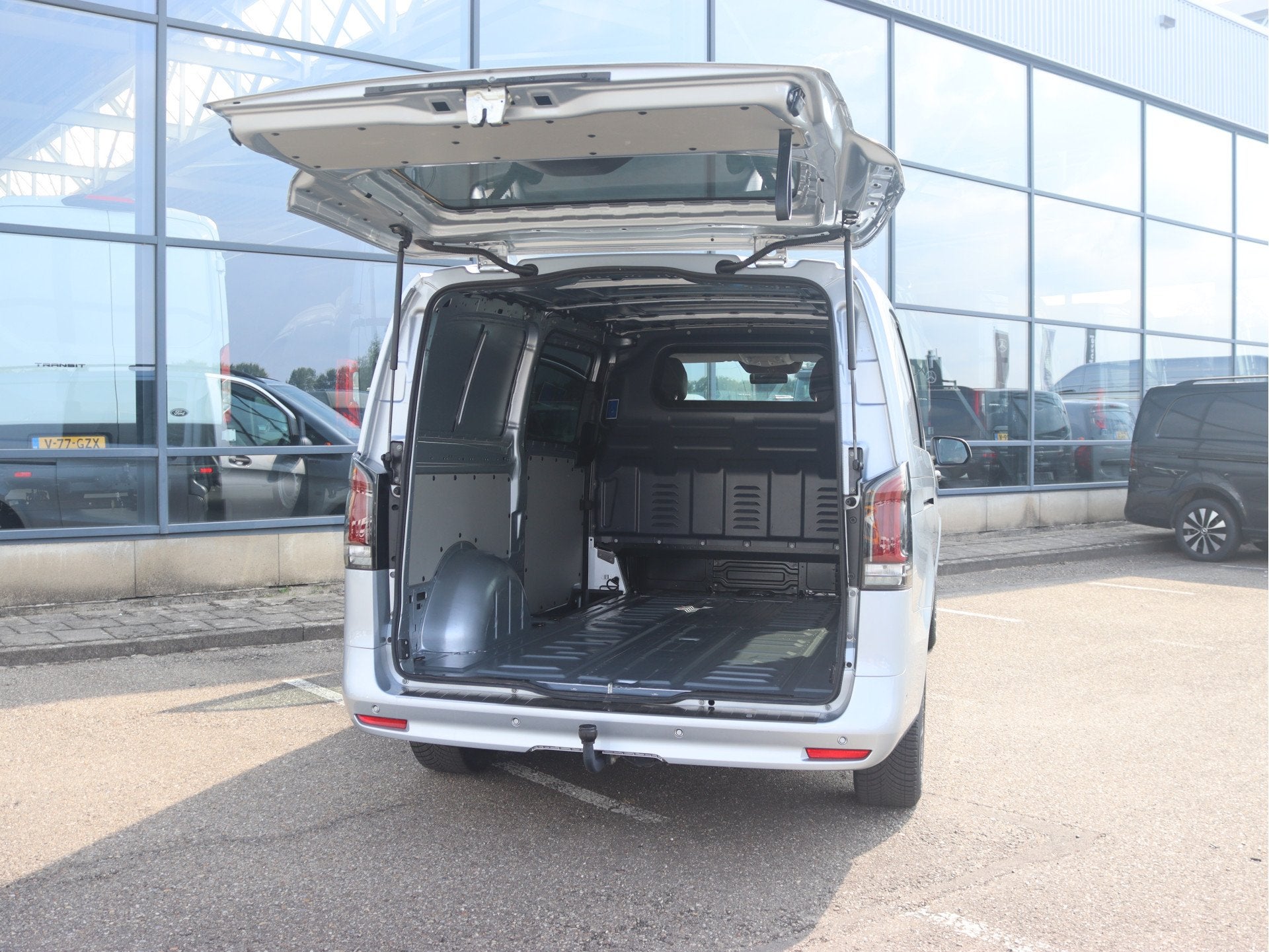 Mercedes-Benz Vito 119 CDI L3 Select | AIRCO/NAVI/CAMERA/CRU, Auto's, Automaat, Achterwielaandrijving, Gebruikt, 2500 kg