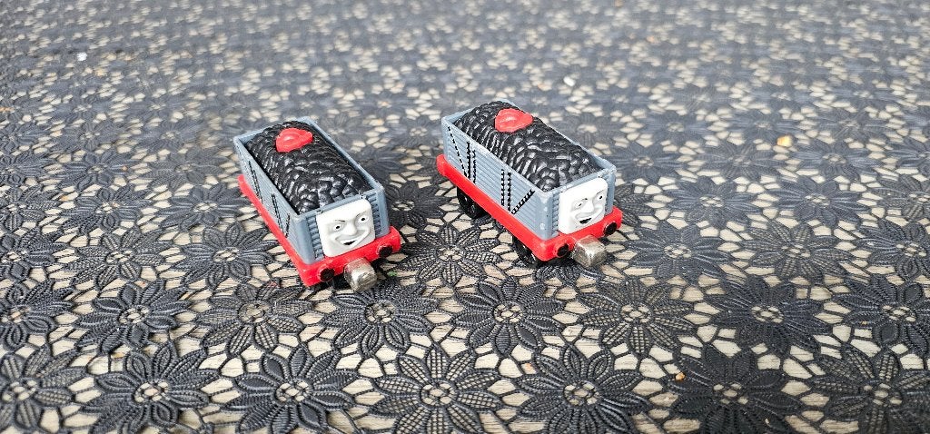 Thomas de trein take n play Giggeling cars, Ophalen of Verzenden, Zo goed als nieuw