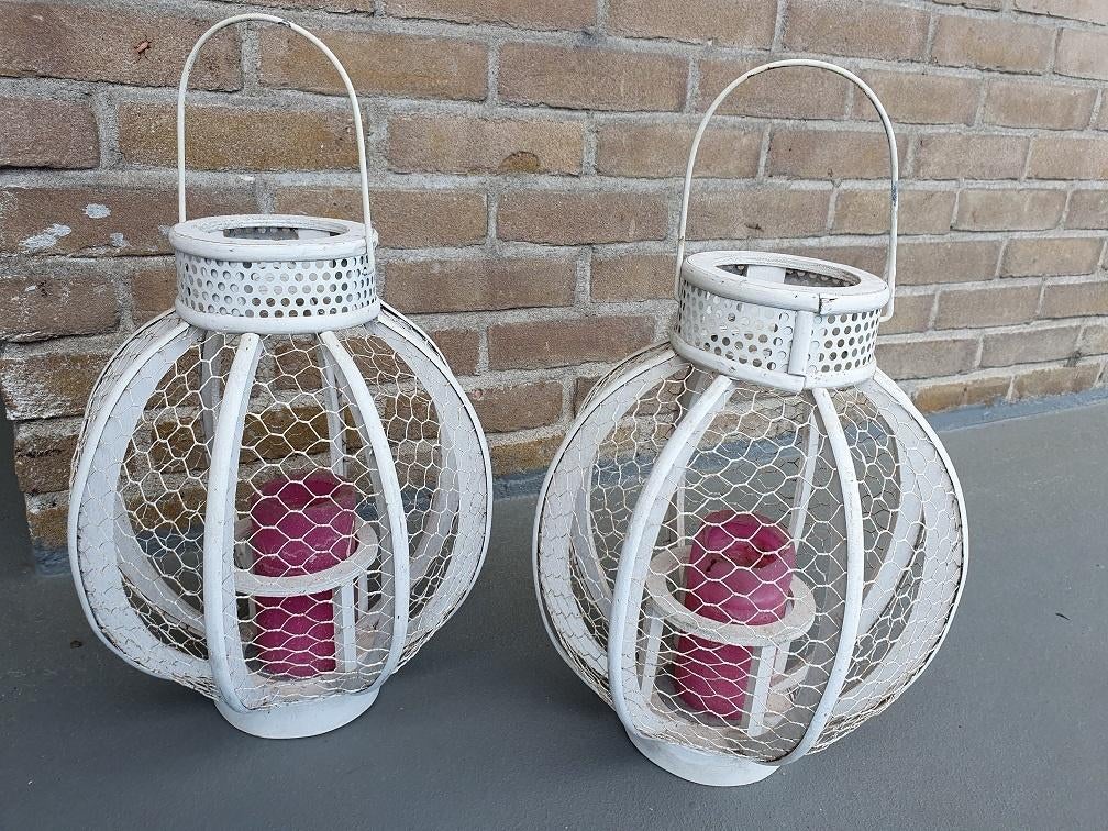 Decoratieve kaarsenhouder, Huis en Inrichting, Woonaccessoires | Kandelaars en Kaarsen, Gebruikt, 25 tot 50 cm, Wit, Ophalen of Verzenden