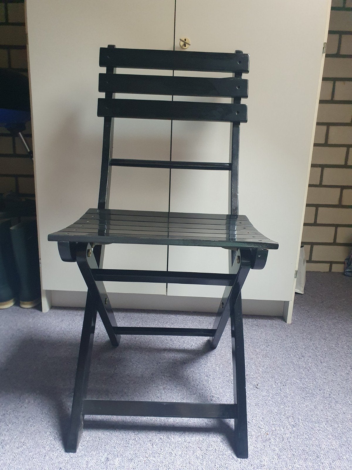 Zwarte inklapbare houten tuinstoel, Tuin en Terras, Ophalen, Gebruikt, Hout, Inklapbaar