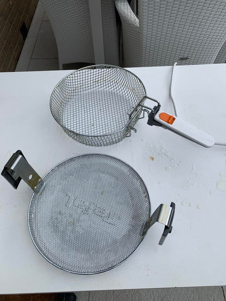 Tefal Elektrische Frituurpan - Compact en Handig, Witgoed en Apparatuur, Frituurpannen, 2 tot 3 liter, Ophalen of Verzenden, Gebruikt