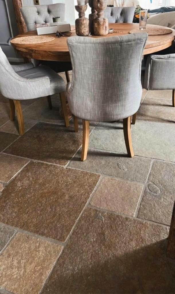 BOURGONDISCHE DALLEN RAW CHATEAU, ANTIEKE KALKSTEEN VLOER, Ophalen of Verzenden, Nieuw, 75 m² of meer, Overige typen