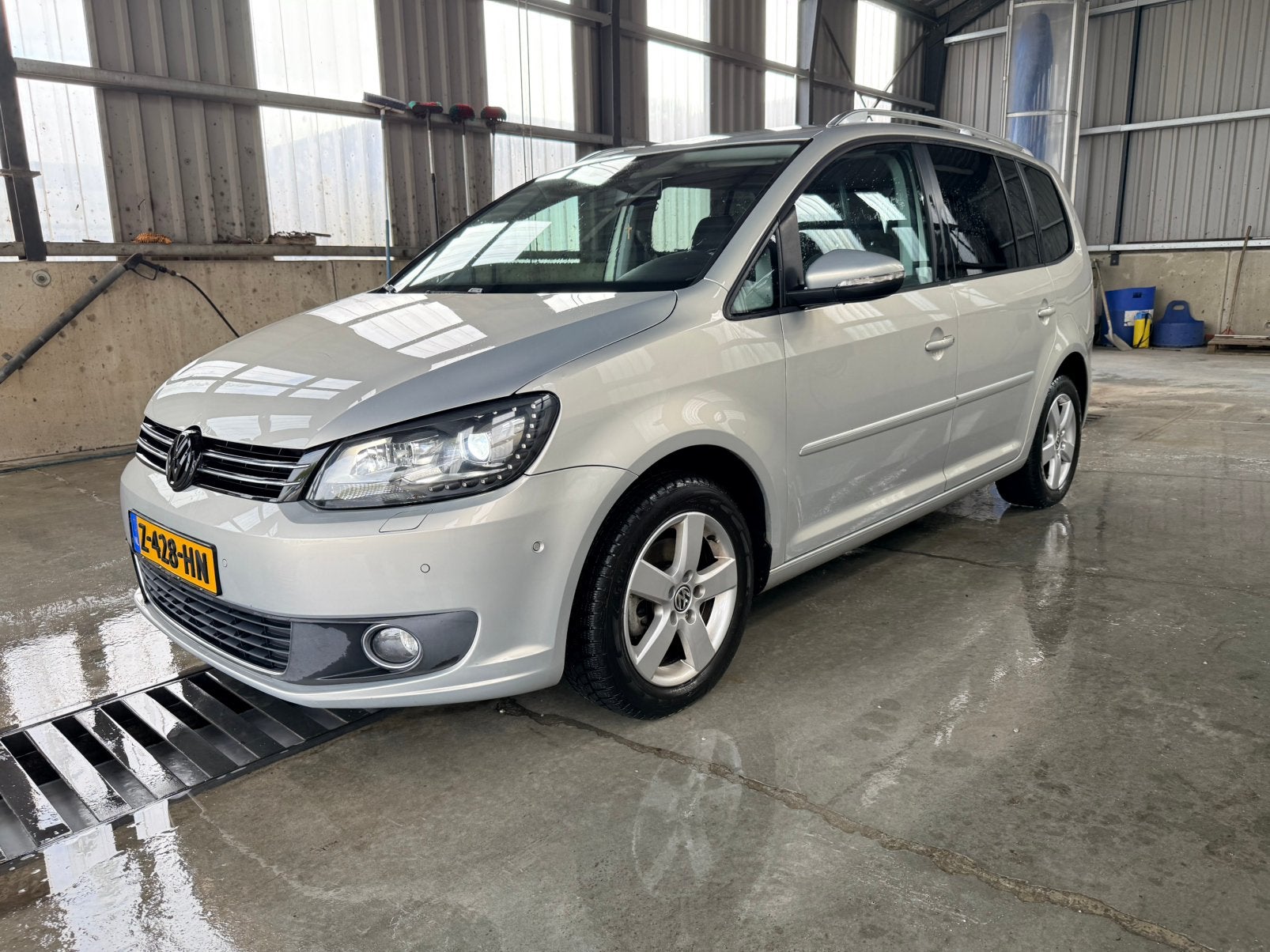 Volkswagen Touran 1.4 TSI 140pk Highline Alcantara, Auto's, Voorwielaandrijving, 15 km/l, 1416 kg, Euro 6