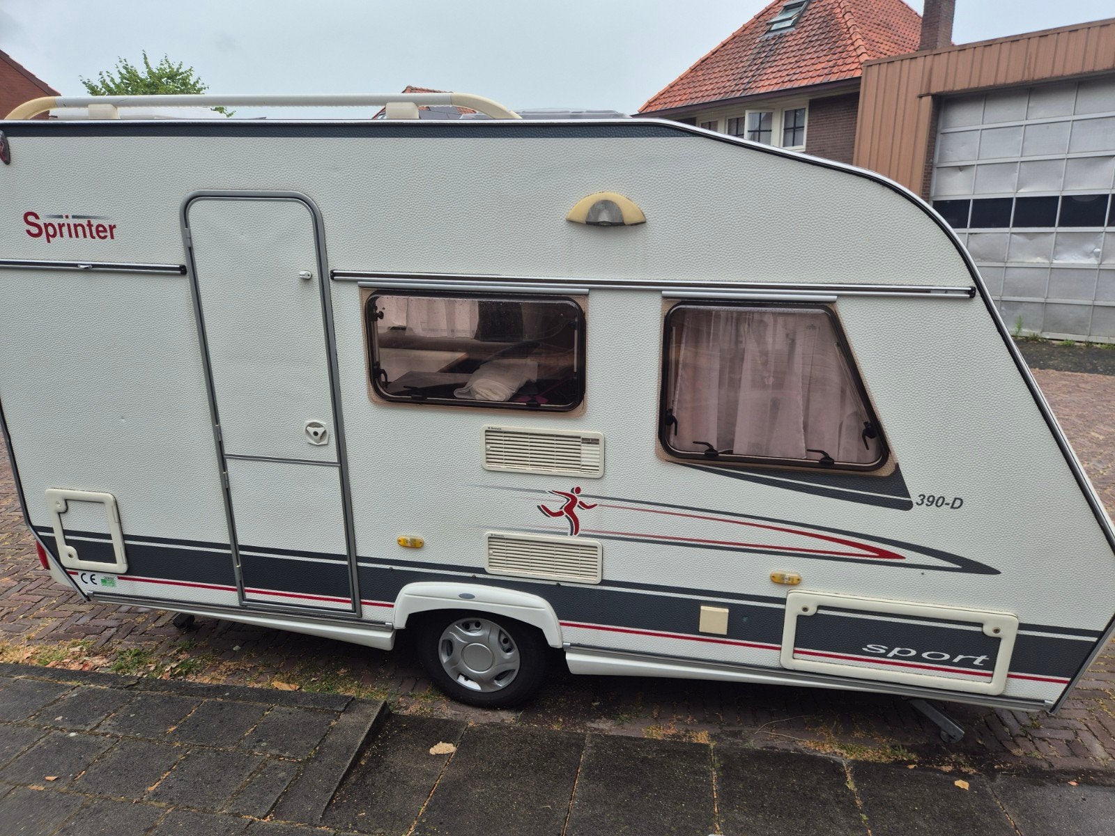 Beyerland Sprinter 390-D  Bwj 2005 Vr. Pr  €7.150 Zeer comp, Caravans en Kamperen, Caravans, Treinzit, 750 - 1000 kg, Particulier