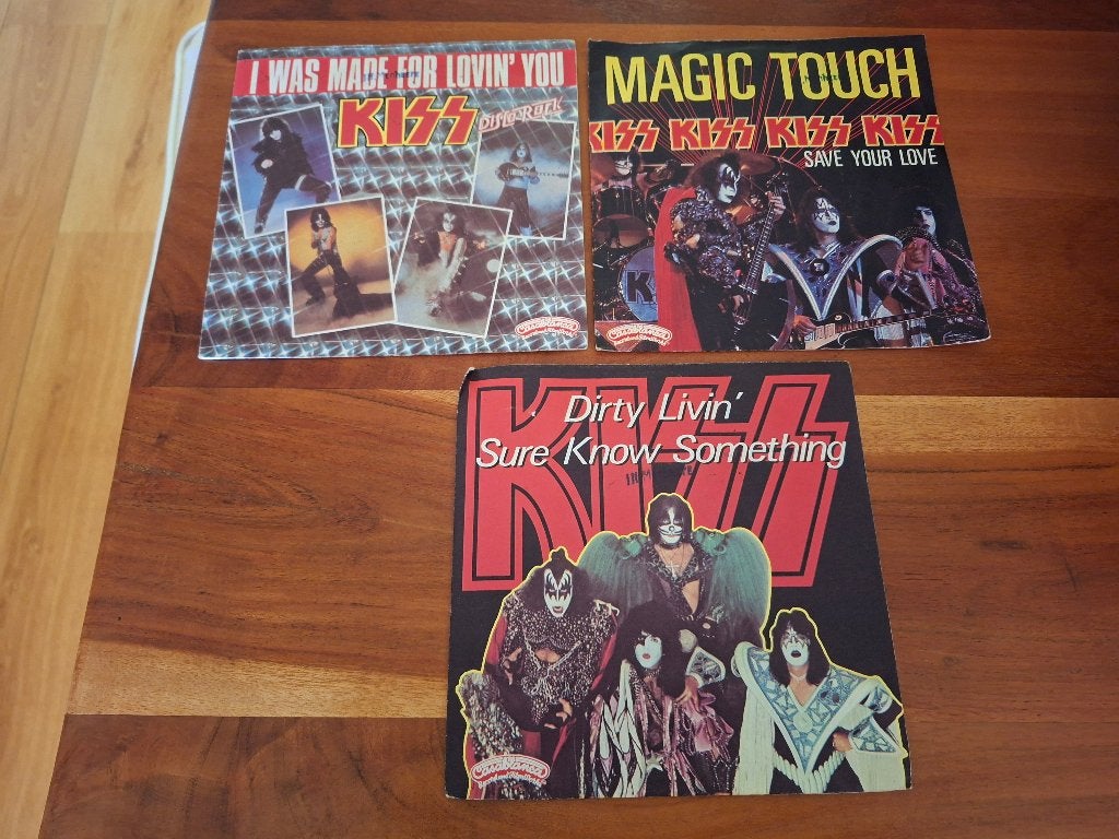 singles kiss, Ophalen of Verzenden, Gebruikt, Pop