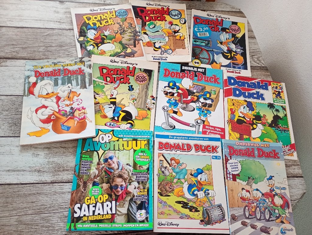 Donald duck boeken, Meerdere stripboeken, Ophalen of Verzenden, Gelezen