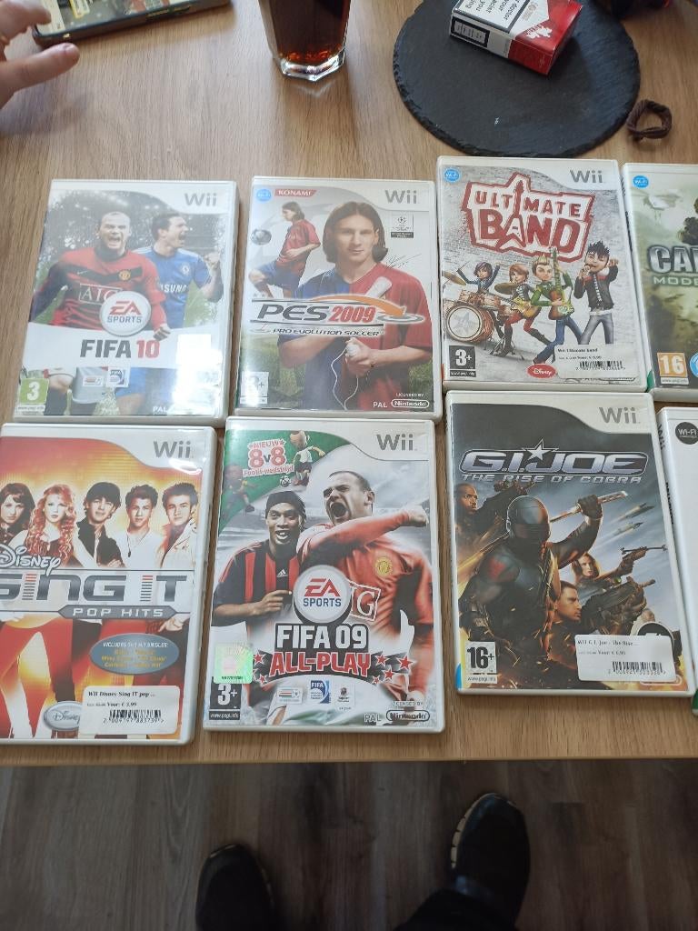 te koop 19 wii spelen, Verzenden, Overige genres, 1 speler, Zo goed als nieuw