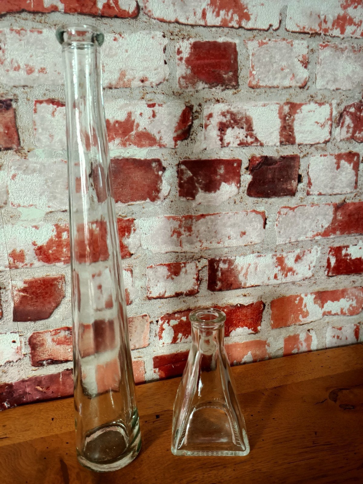 Twee flesvazen van helder glas., Ophalen of Verzenden, Zo goed als nieuw, Glas
