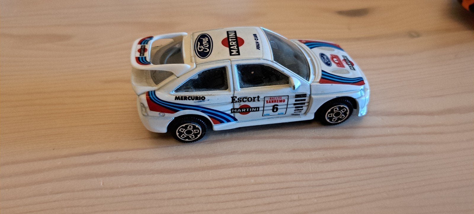 Modelauto  Ford  Escort, Ophalen of Verzenden, Zo goed als nieuw, Auto, Overige merken
