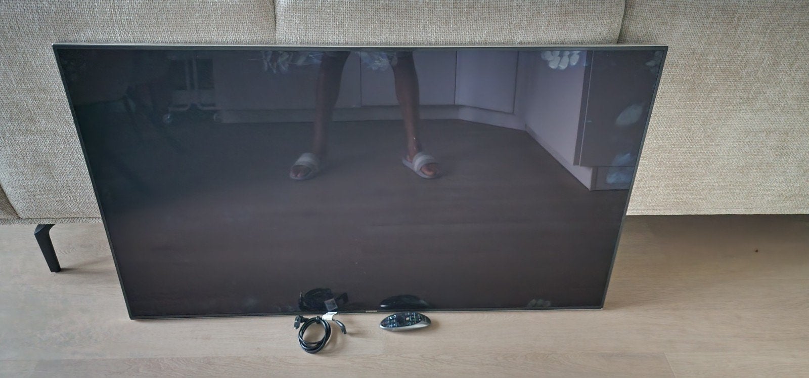 Samsung Smart TV 4K UHD met afstandsbediening, Ophalen, 50 Hz, Samsung, 100 cm of meer