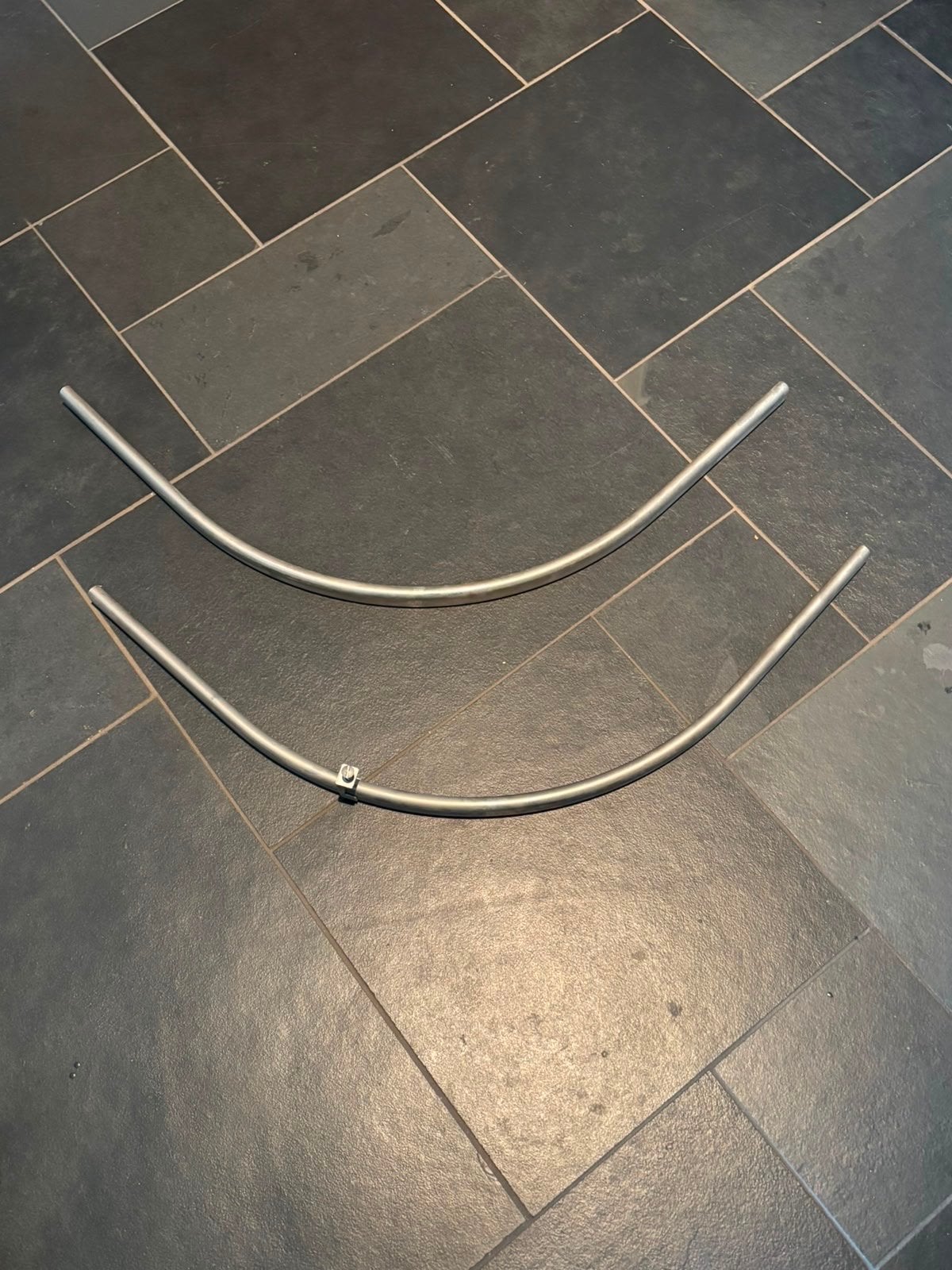 RVS Kledingstangen 90 graden bocht (2 stuks) - 100cm, Ophalen, Gebruikt, 100 tot 150 cm, Minder dan 25 cm