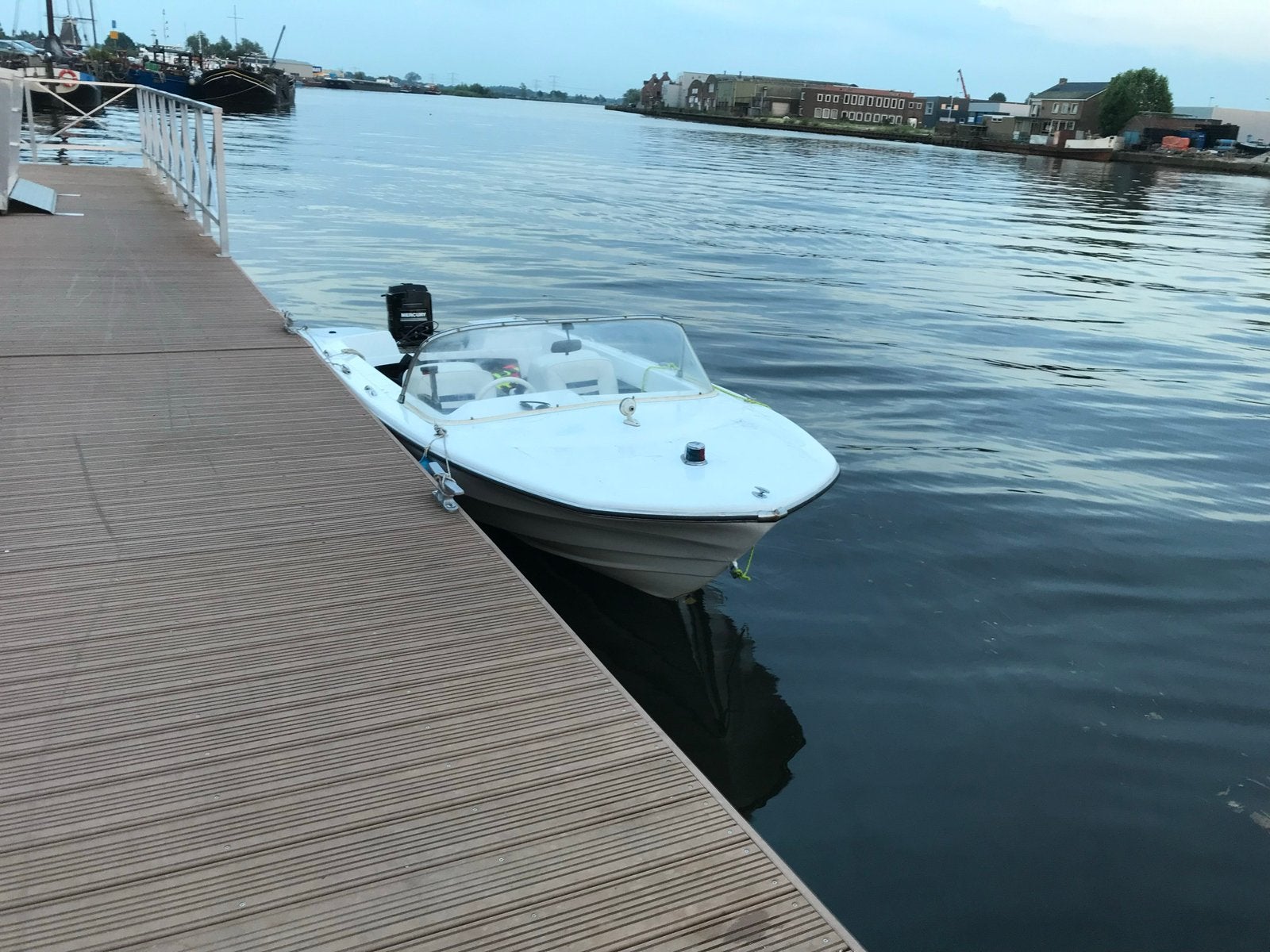 Speedboot Glastron V155 60 pk Mercury incl. trailer, Ophalen, Gebruikt, Met afstandsbediening, 5 m