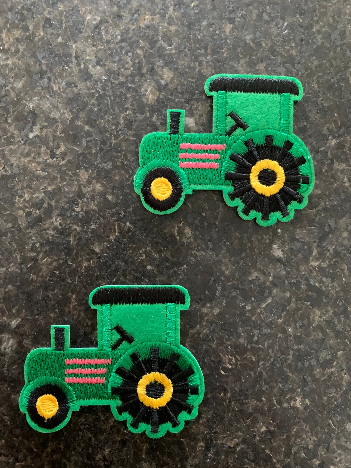 2x Strijkembleem Tractor - ook leuk op Juichjack Jumbo, Verzenden, Nieuw