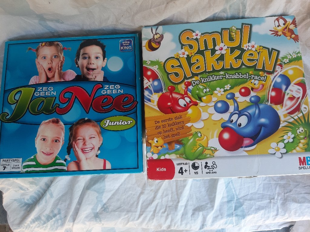Smul Slakken Games van MB, Hobby en Vrije tijd, Gezelschapsspellen | Bordspellen, Ophalen, MB spellen, Zo goed als nieuw, Een of twee spelers