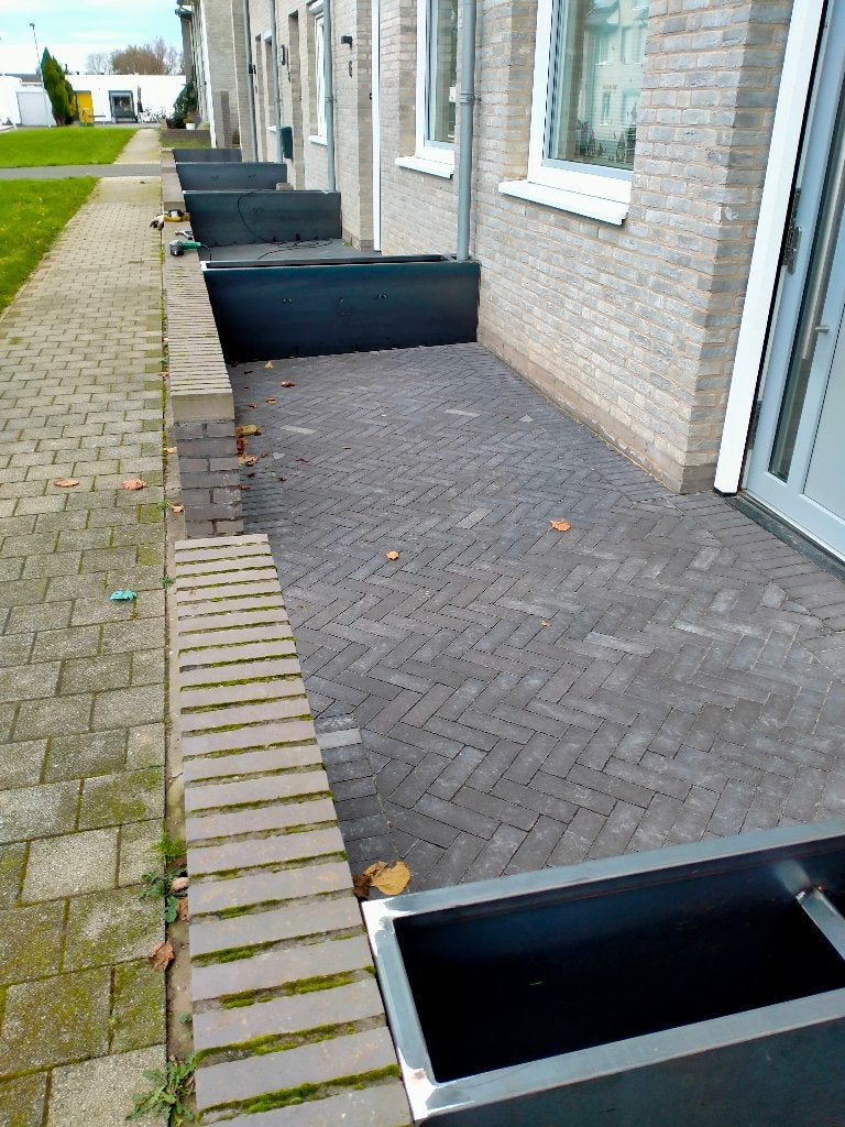 Foto 7 van Cortenstaal bloembakken 200*40*40 €220 ook maatwerk