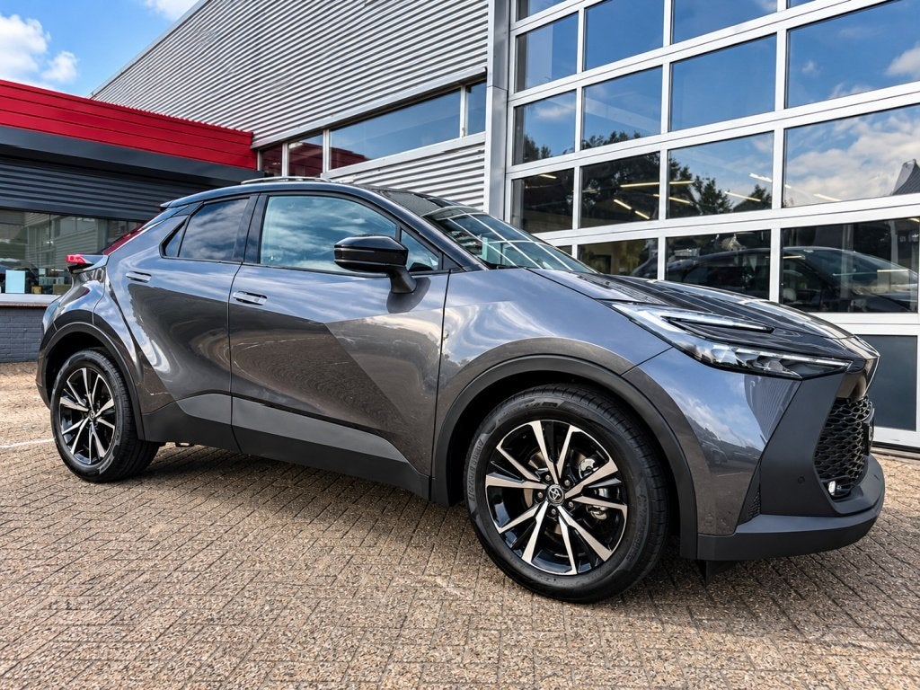 1.8 Hybrid 140 Dynamic Bi-tone Carplay 8.027km!, Automaat, 4 cilinders, Bedrijf, Hybride Elektrisch/Benzine