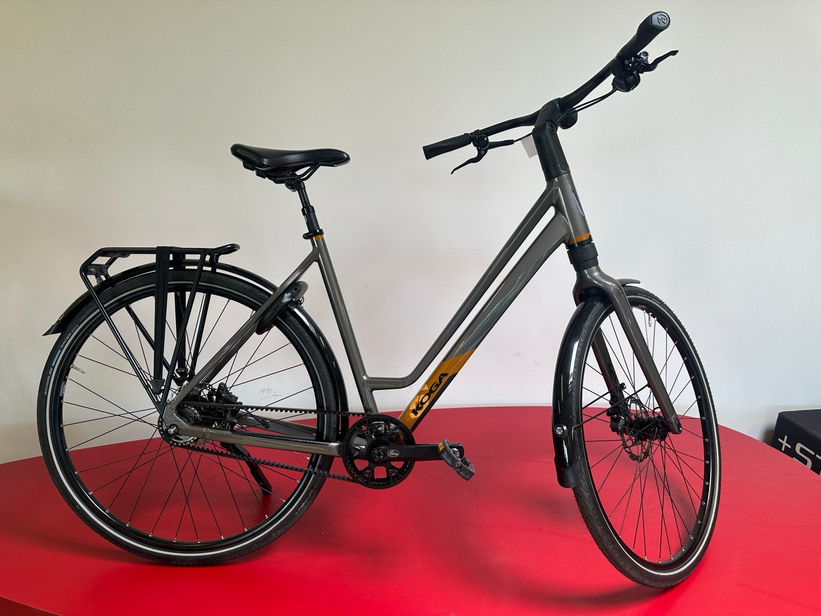 Koga F3 Lichtgewicht Fiets - 11 Versnellingen Riemaandrijvin, Overige merken, Versnellingen, Ophalen of Verzenden, Zo goed als nieuw