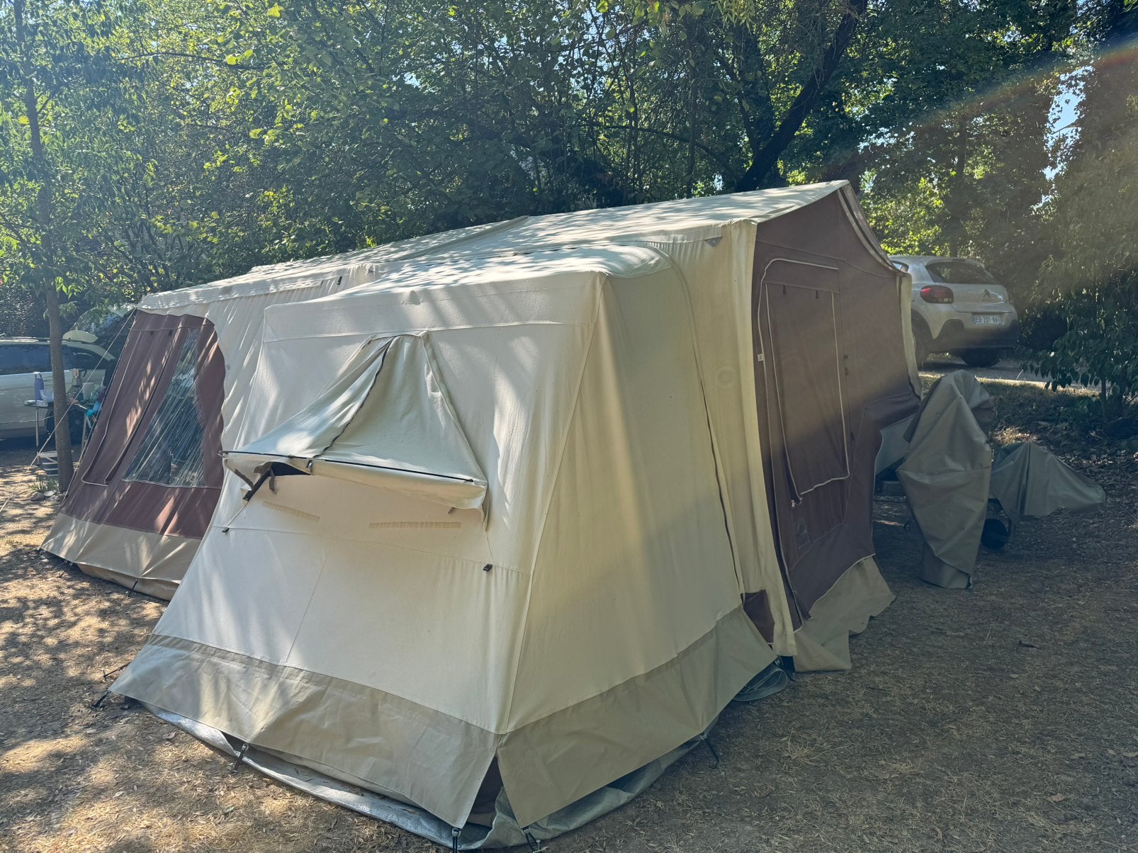 Combi camp gastencabine uit 2022, Ophalen, Tot en met 2, Combi-Camp